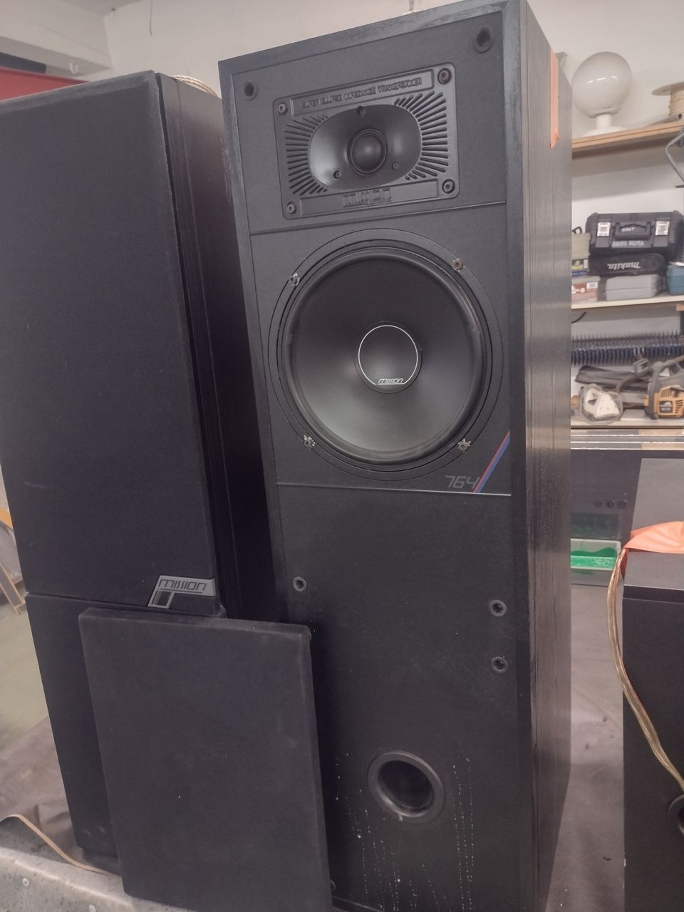 Mission 764 kaiuttimet ja d- sx3 subwoofer