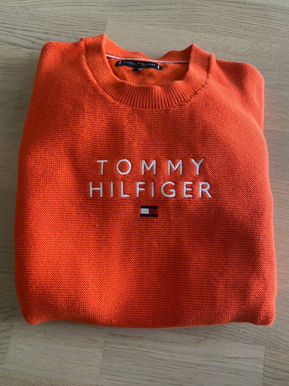 Tommy Hilfiger neule