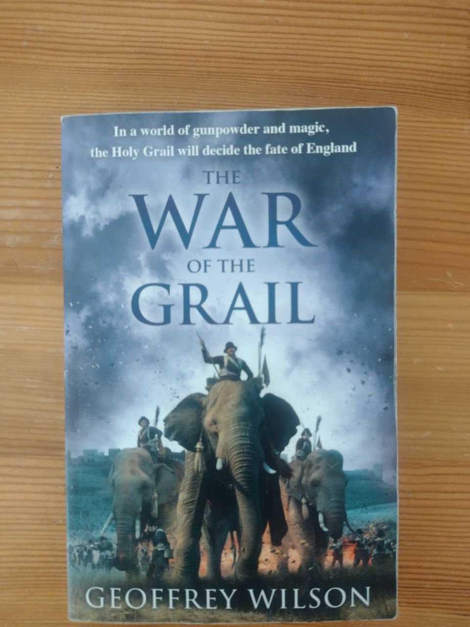 Geoffrey Wilson - The War of the Grail -kirja