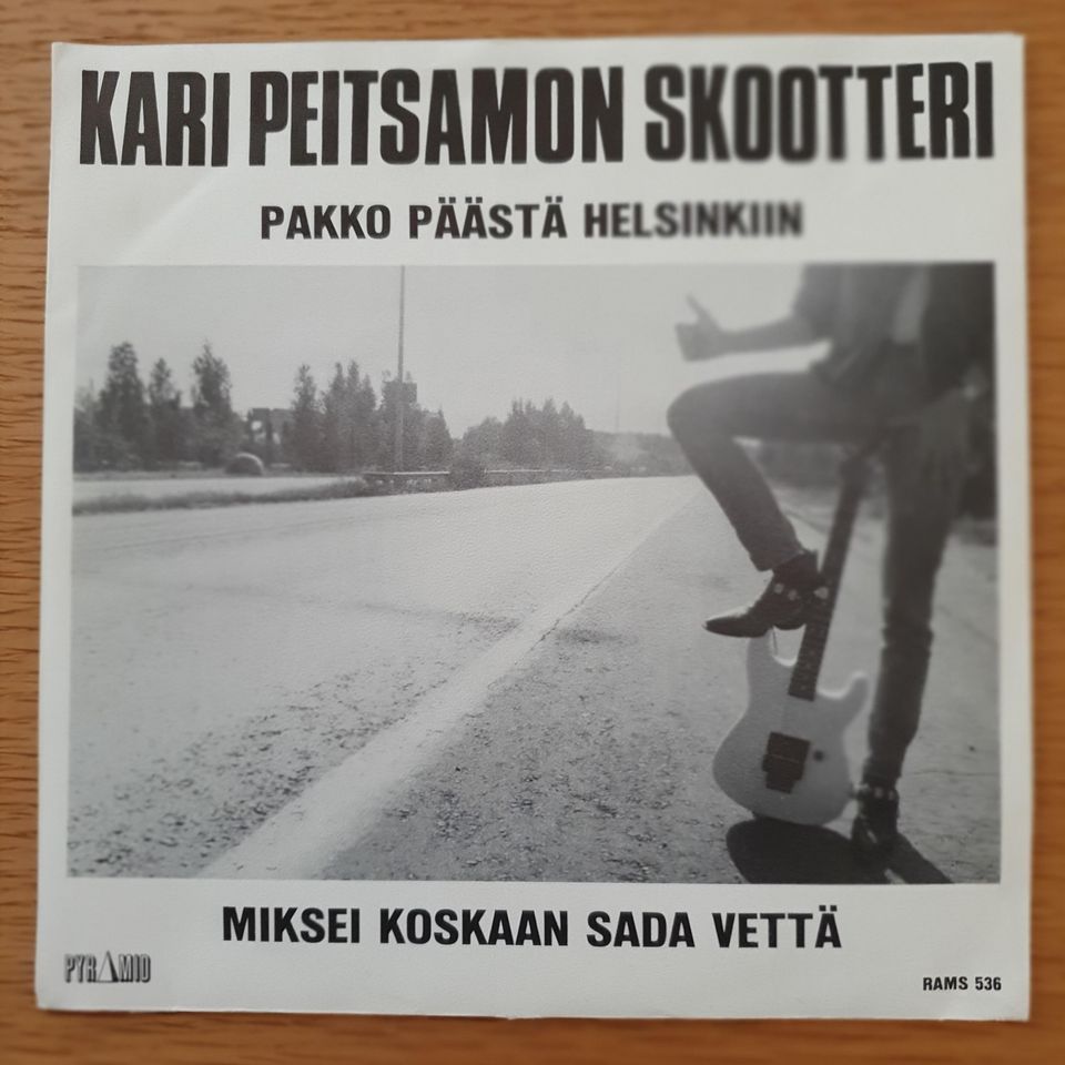 Kari Peitsamon skootteri, 7"