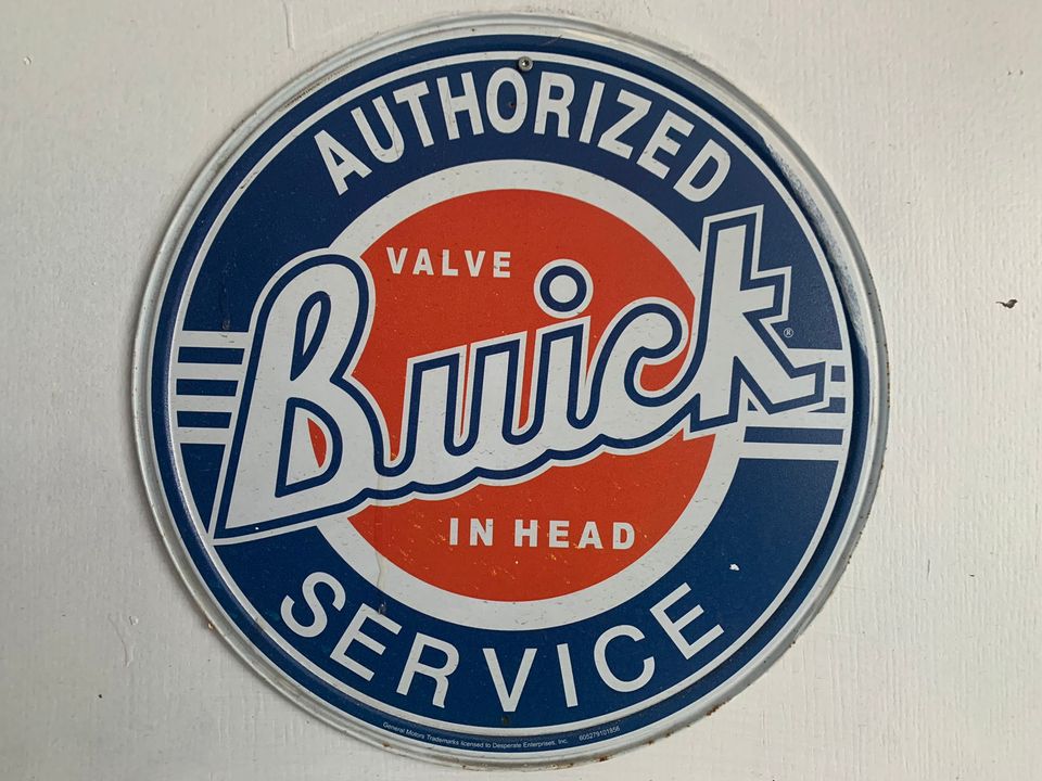 Metallinen Buick mainoskyltti