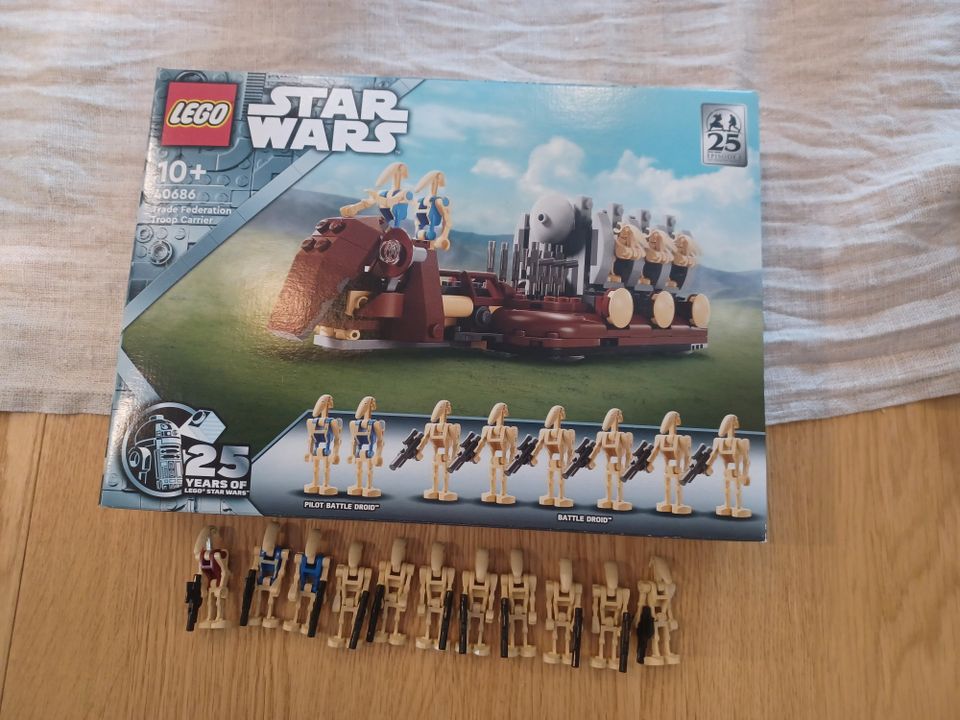 Lego Star Wars: Droids attack!