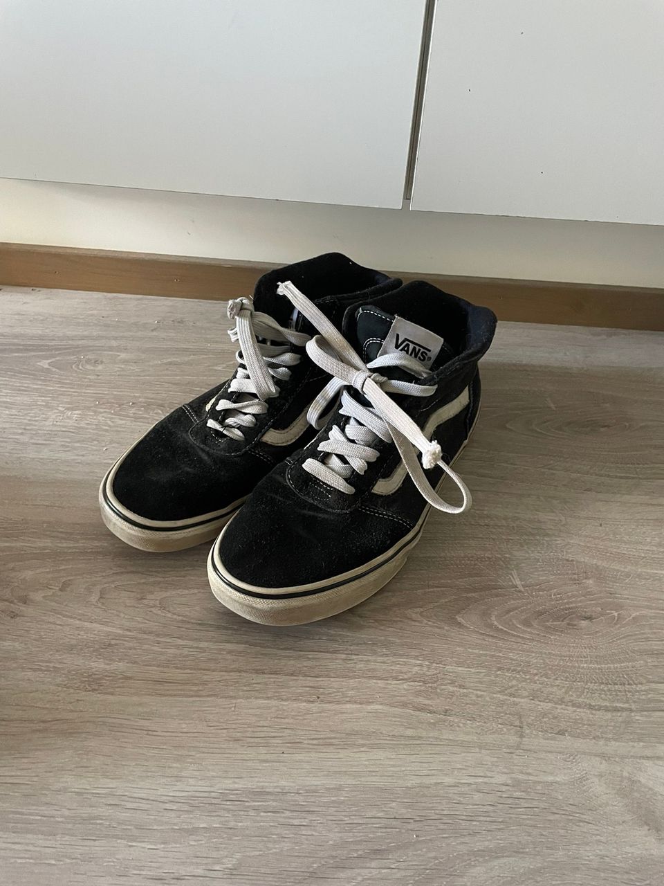 Vans tennarit