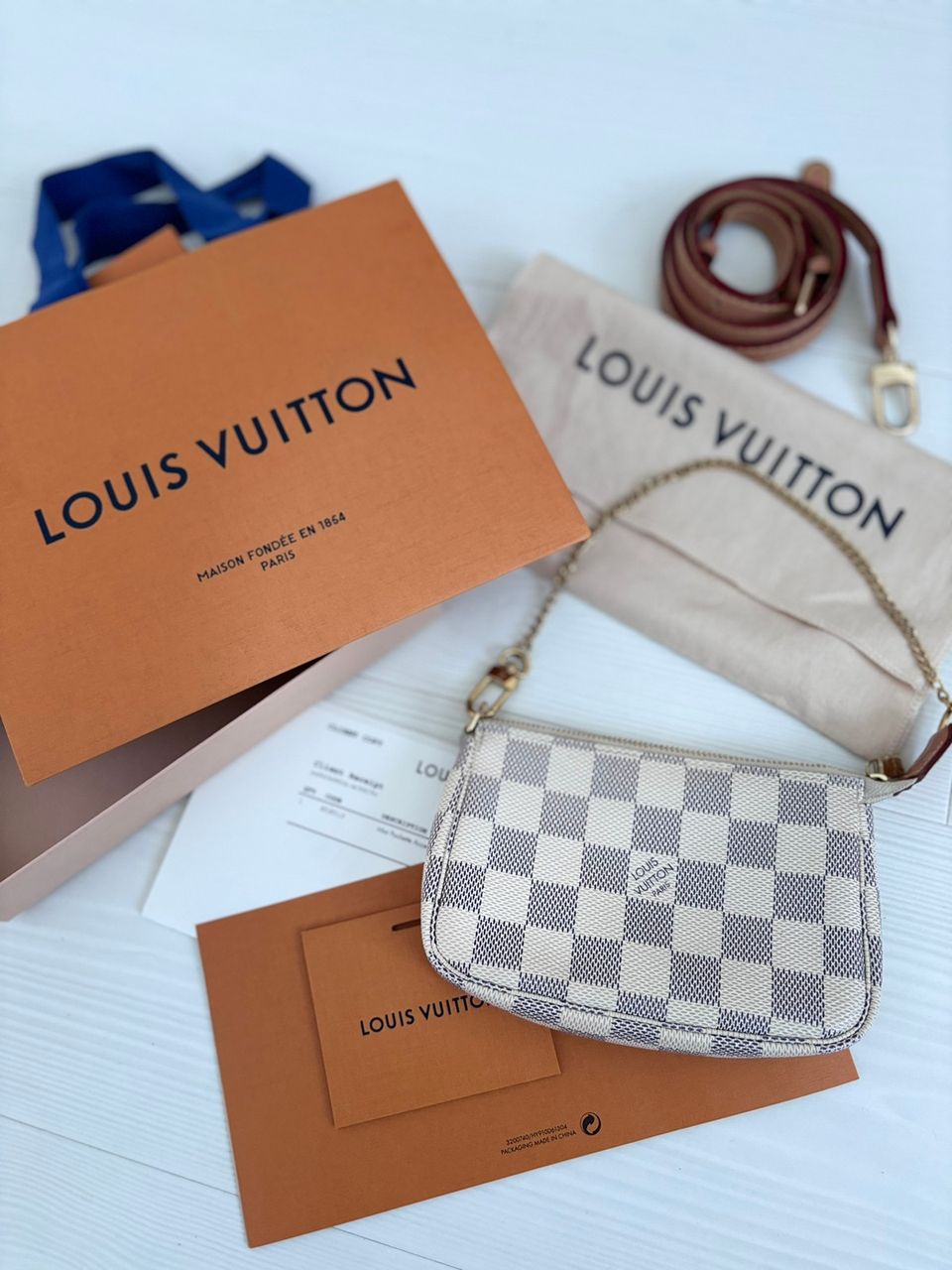 Louis Vuitton mini pochette d.azur