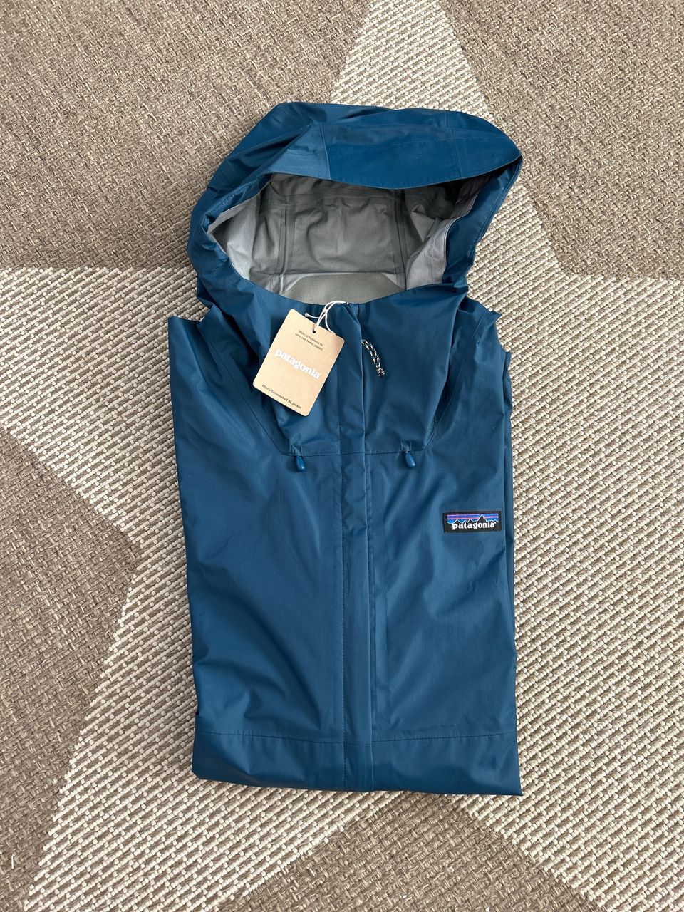 Patagonia Torrentshell 3L kuoritakki