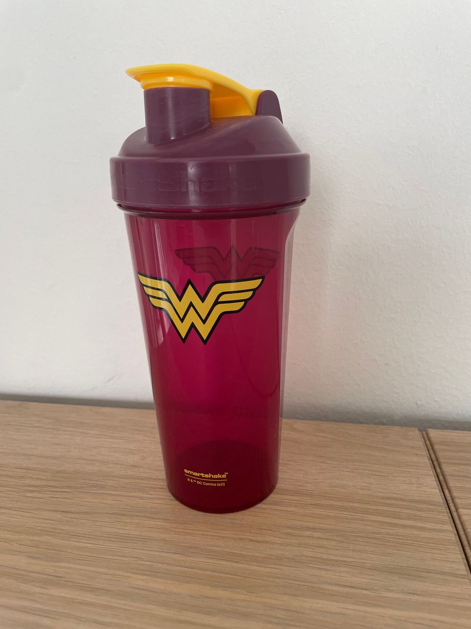 Wonder Woman- shaker (800 ml)