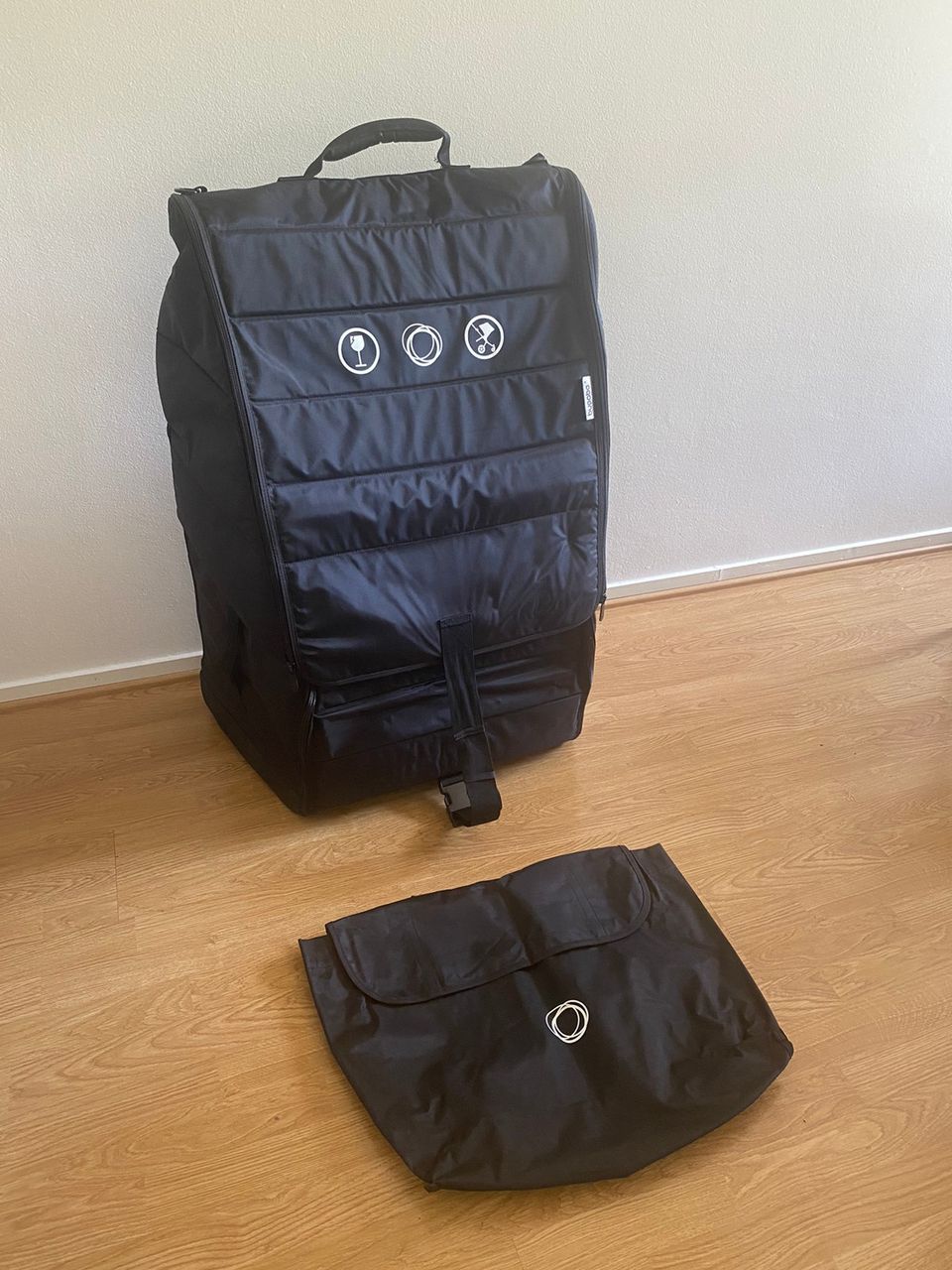 Myydään Bugaboo Comfort Transport Bag