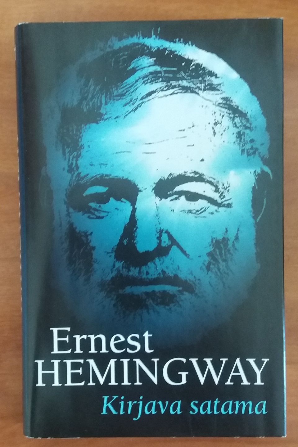 Ernest Hemingway KIRJAVA SATAMA SsKk 1999