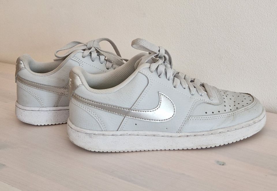 Nike lenkkarit, koko 37,5