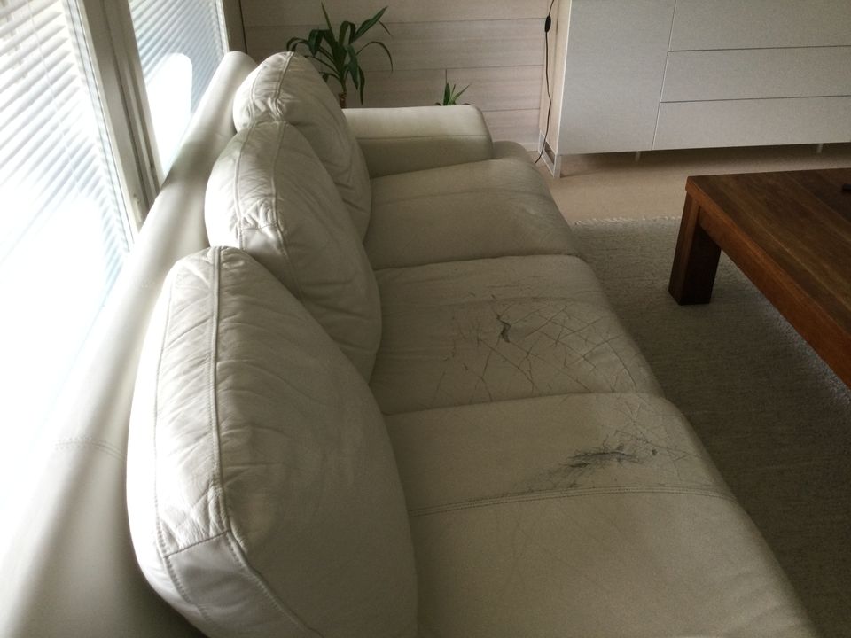 Iskun sohva