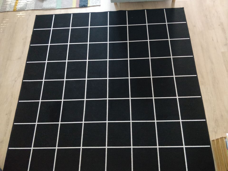 Ikean matto 200x200