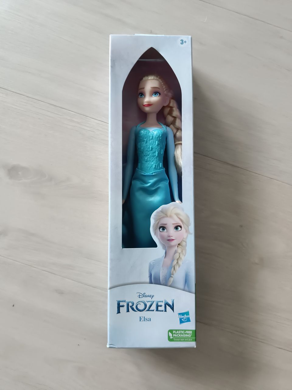 Frozen Elsa-nukke