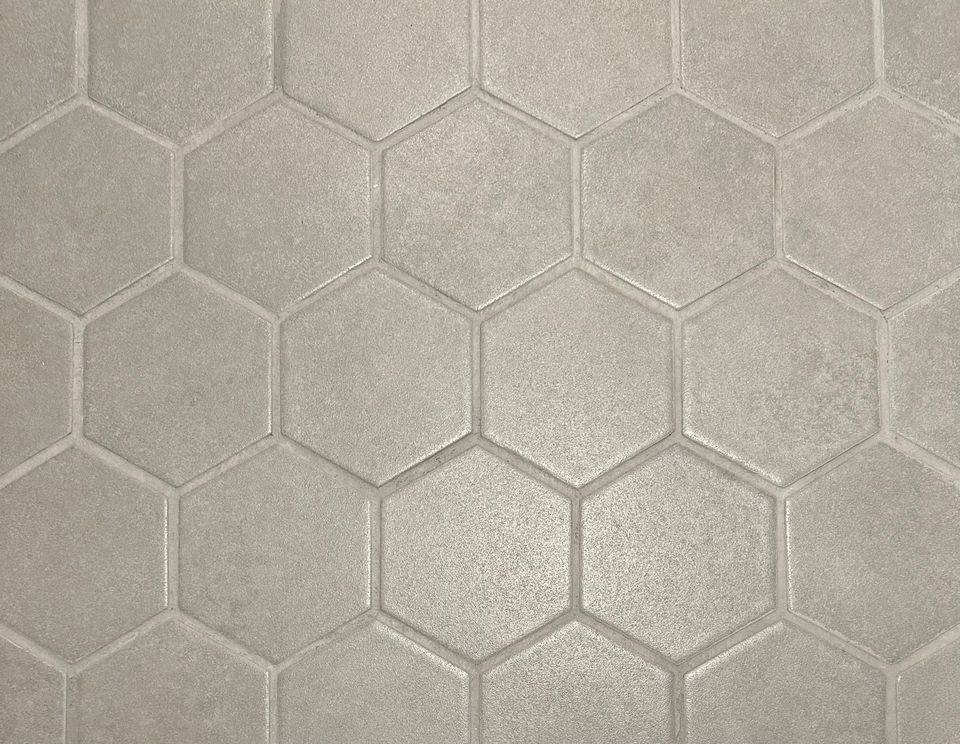 Arc Hexagon Grey lattialaatta 3,3m2