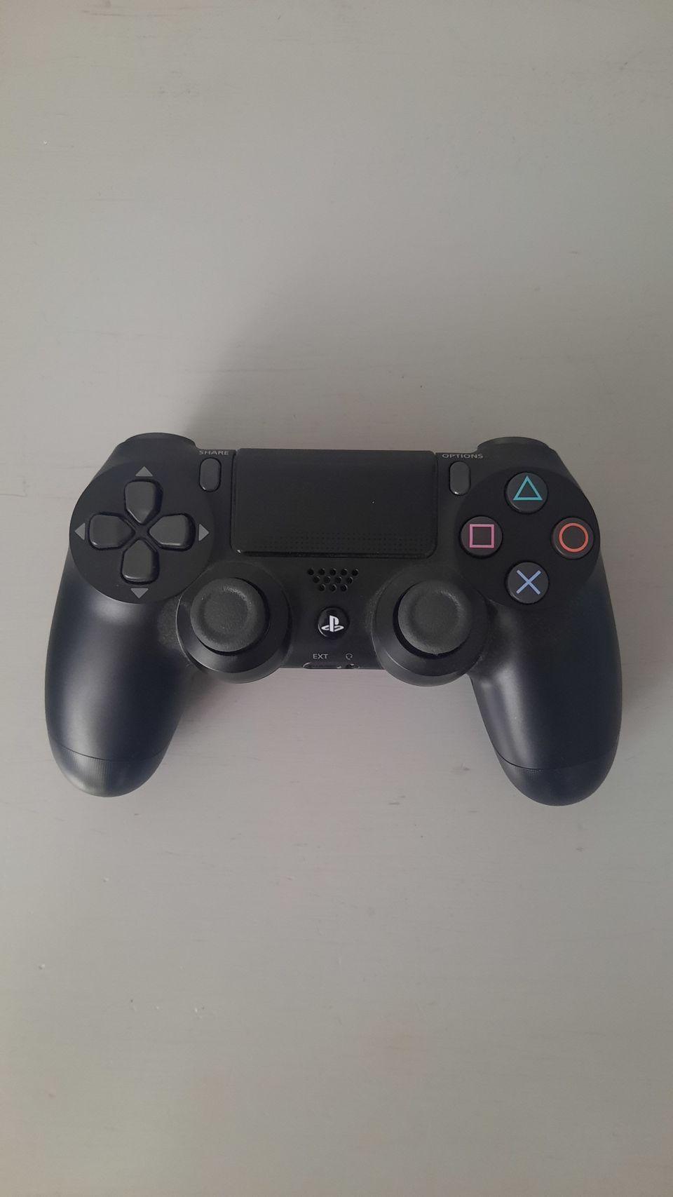 PS4 Ohjain (Dualshock 4)