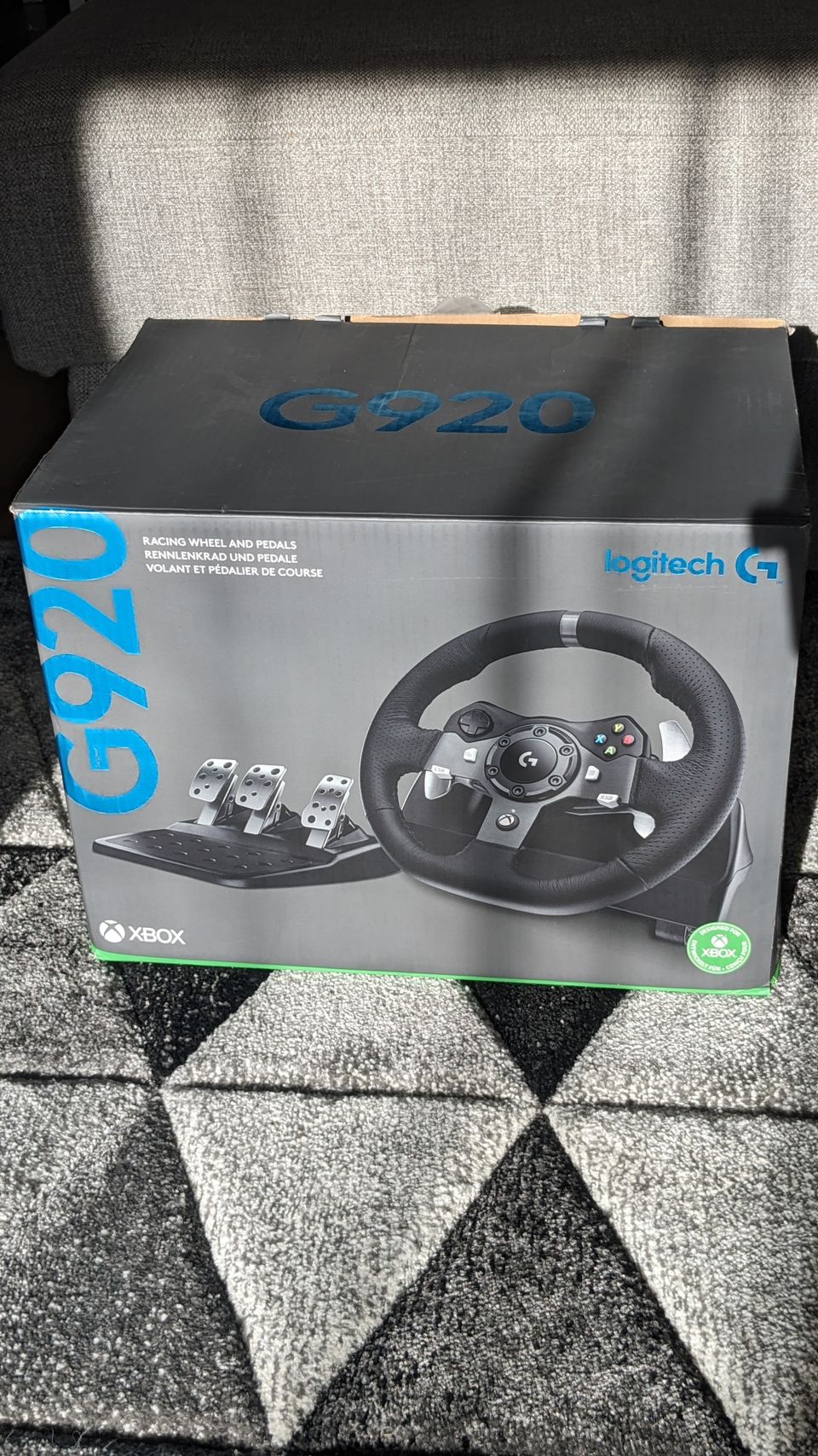 Logitech G920 Simulaattori | Ohjauspyörä + Poljinyksikkö + Vaihdekeppi