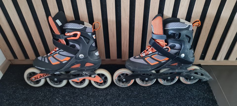 Rollerblade Macroblade 100 koko 42