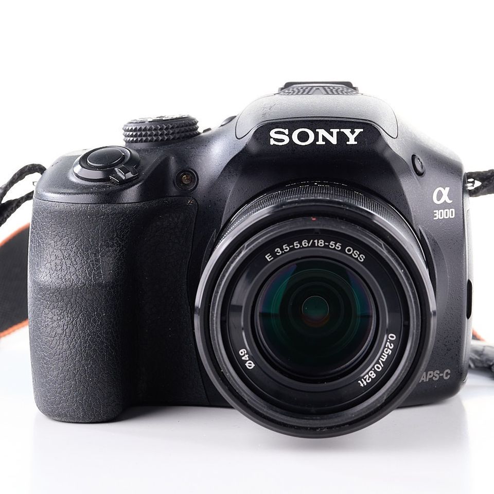 Sony A3000 + 18-55mm (sc. 3900)