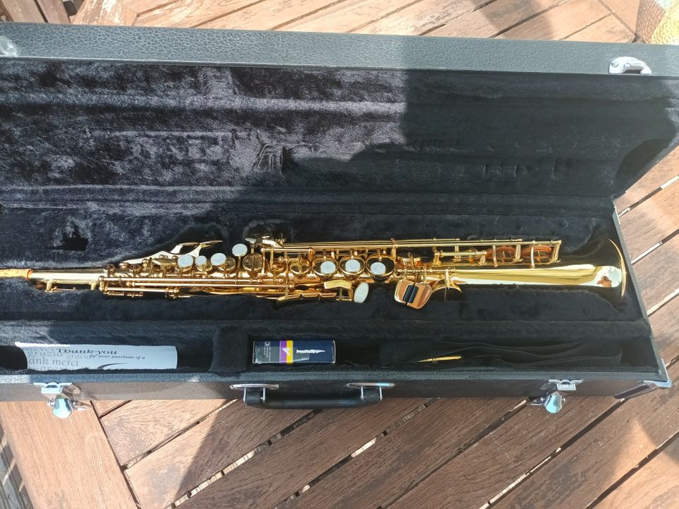 Buescher Saksofoni