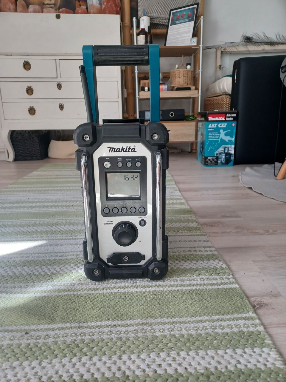 Makita Job Site Radio