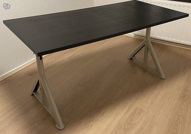 IDÅSEN IKEA pöytä 160x80cm kork65-80cm