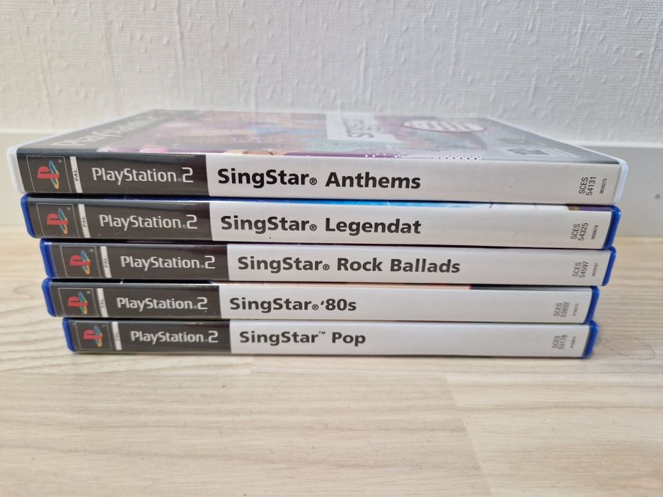 PS2 SingStar-pelit