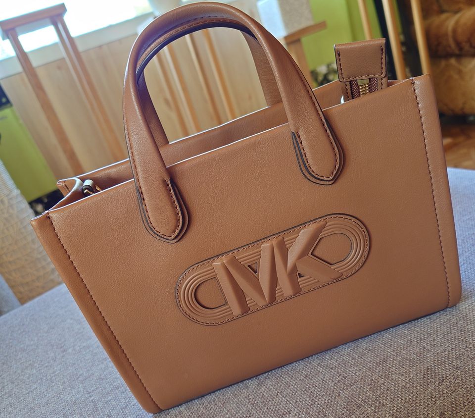 Michael Kors Gigi -käsilaukku