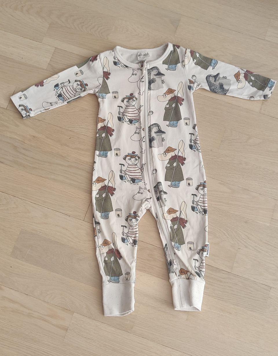 Vauvan pyjama