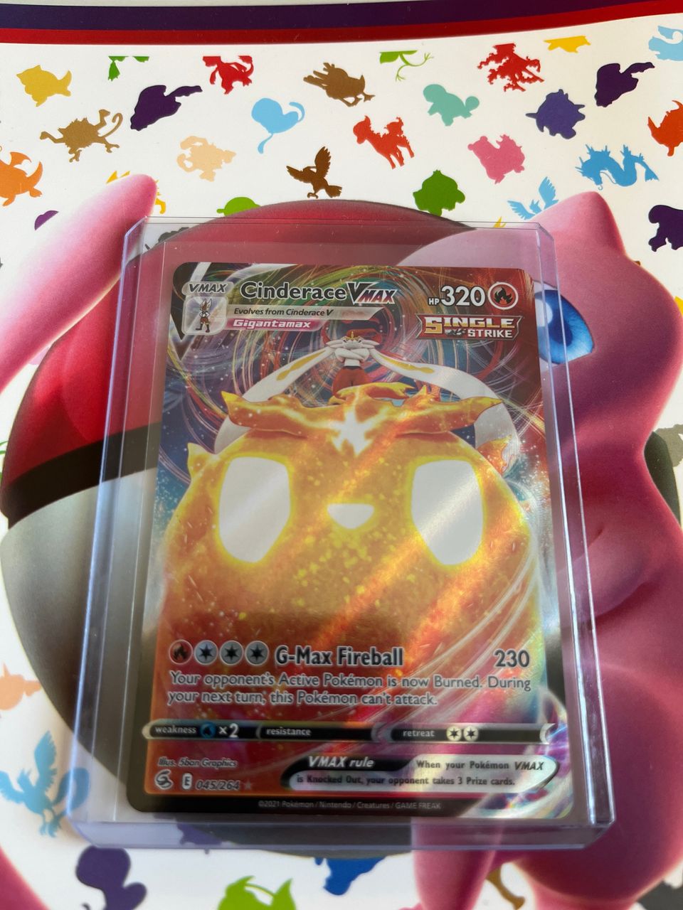 Cinderace VMAX full art Pokemon kortti