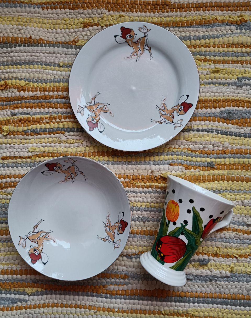 Bambi astioita ja Tudor posliinimuki