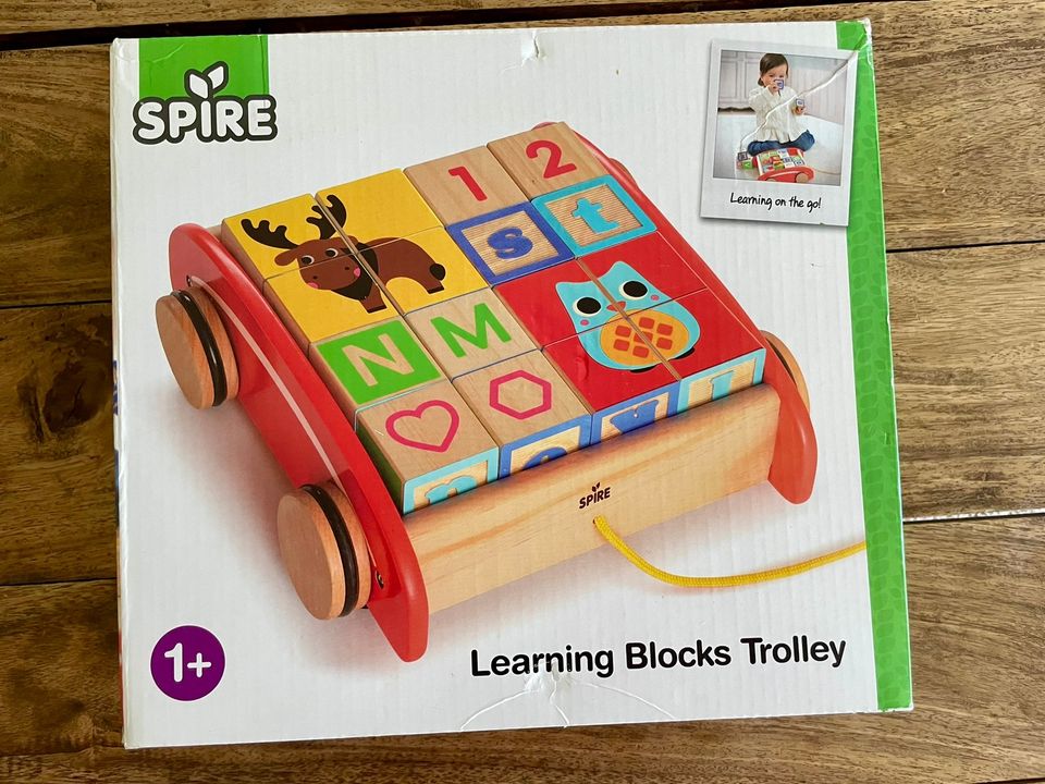 Spire Learning Blocks Trolley puuvaunu ja palikat