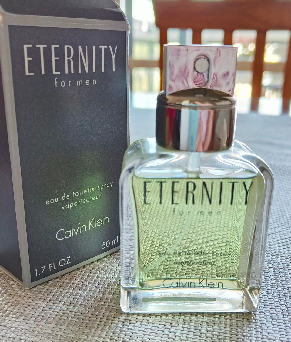 Eternity for men  Calvin Klein 50 ml miesten tuoksu / hajuvesi EdT spray