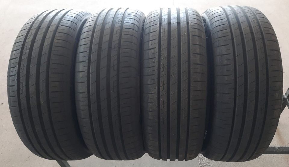 Siirtoajetut 205/55R17 Goodyear Kesärenkaat 4 kpl