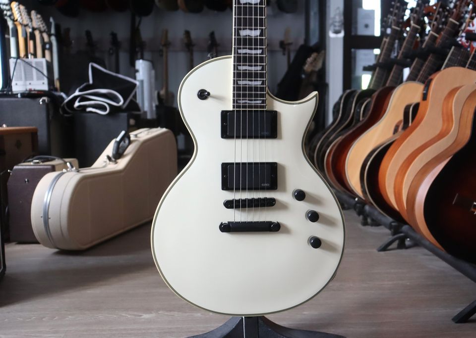 ESP LTD EC-401 Olympic White 2021 sähkökitara