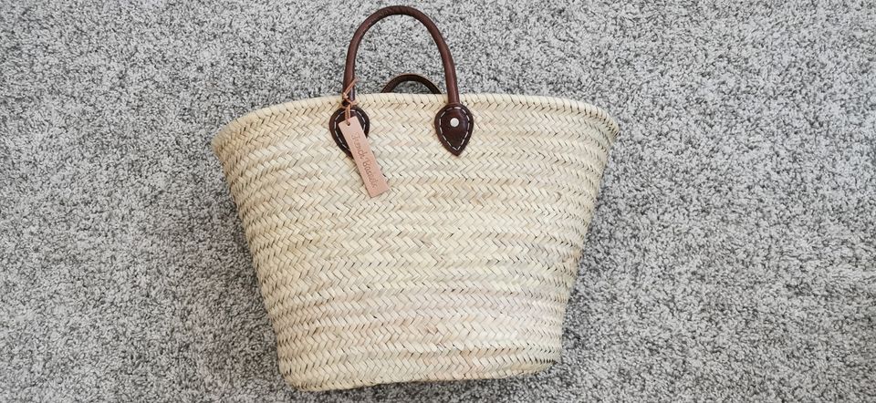 Straw Basket with Leather Handles (Kori)