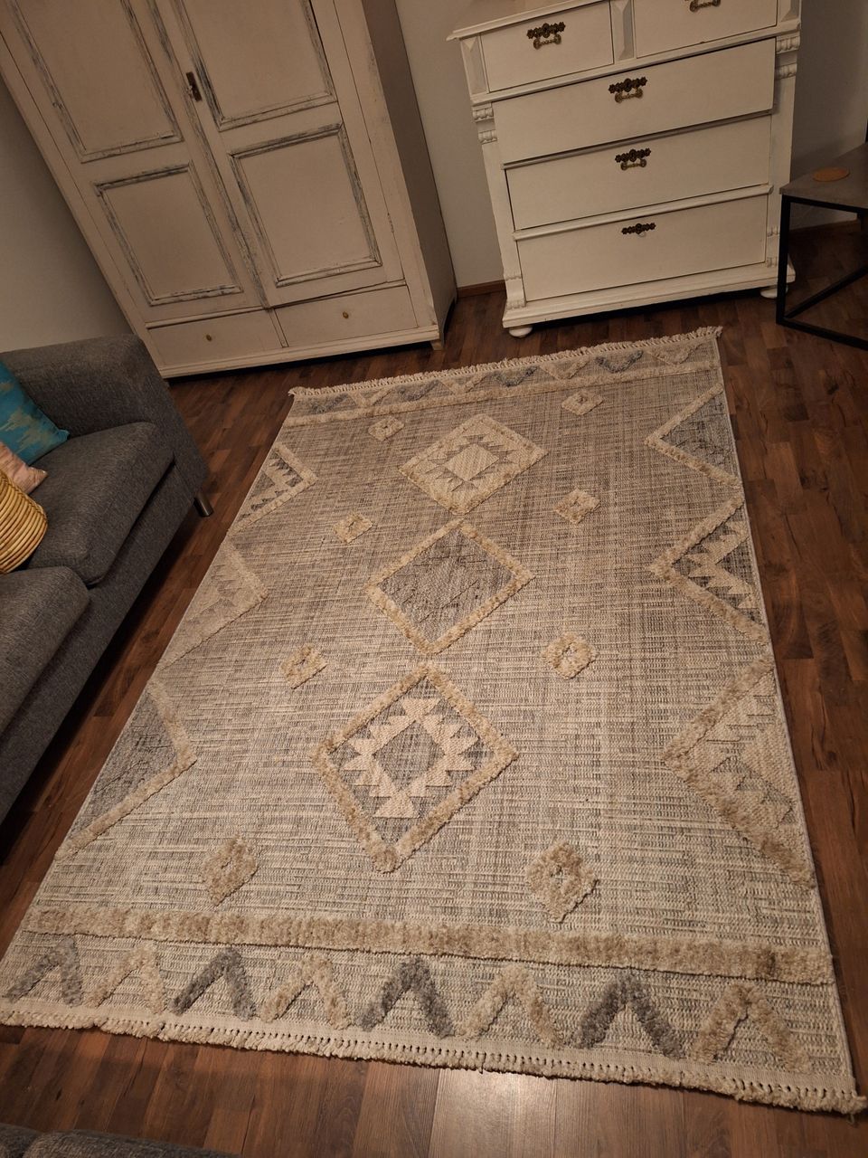 VM Carpet kotimainen matto 160x230 cm - Uusi