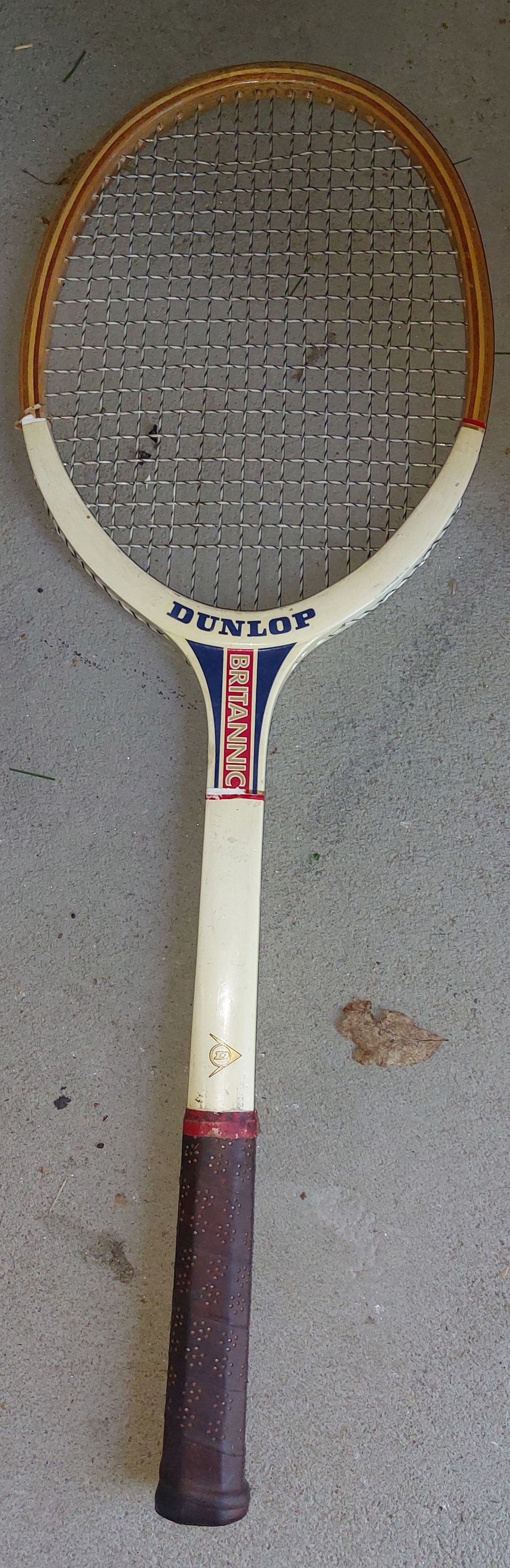 Vintage Dunlop Britannic puinen tennismaila