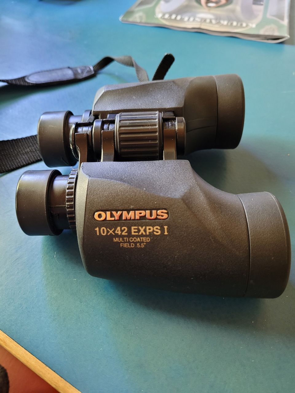 Olympus 10 x 42 EXPS I kiikarit