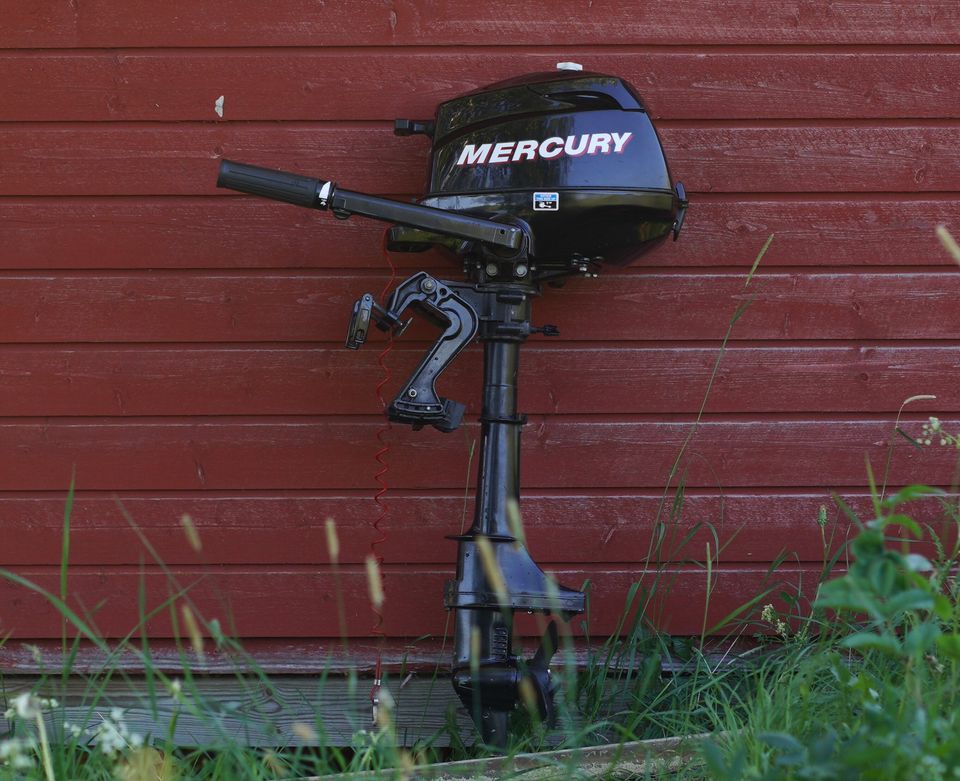 Mercury f2.5 perämoottori