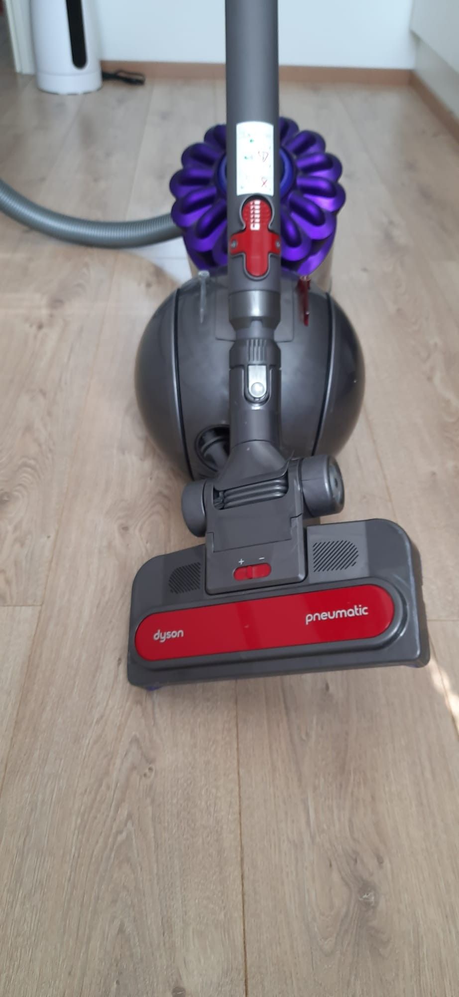 Dyson Ball Parquet+