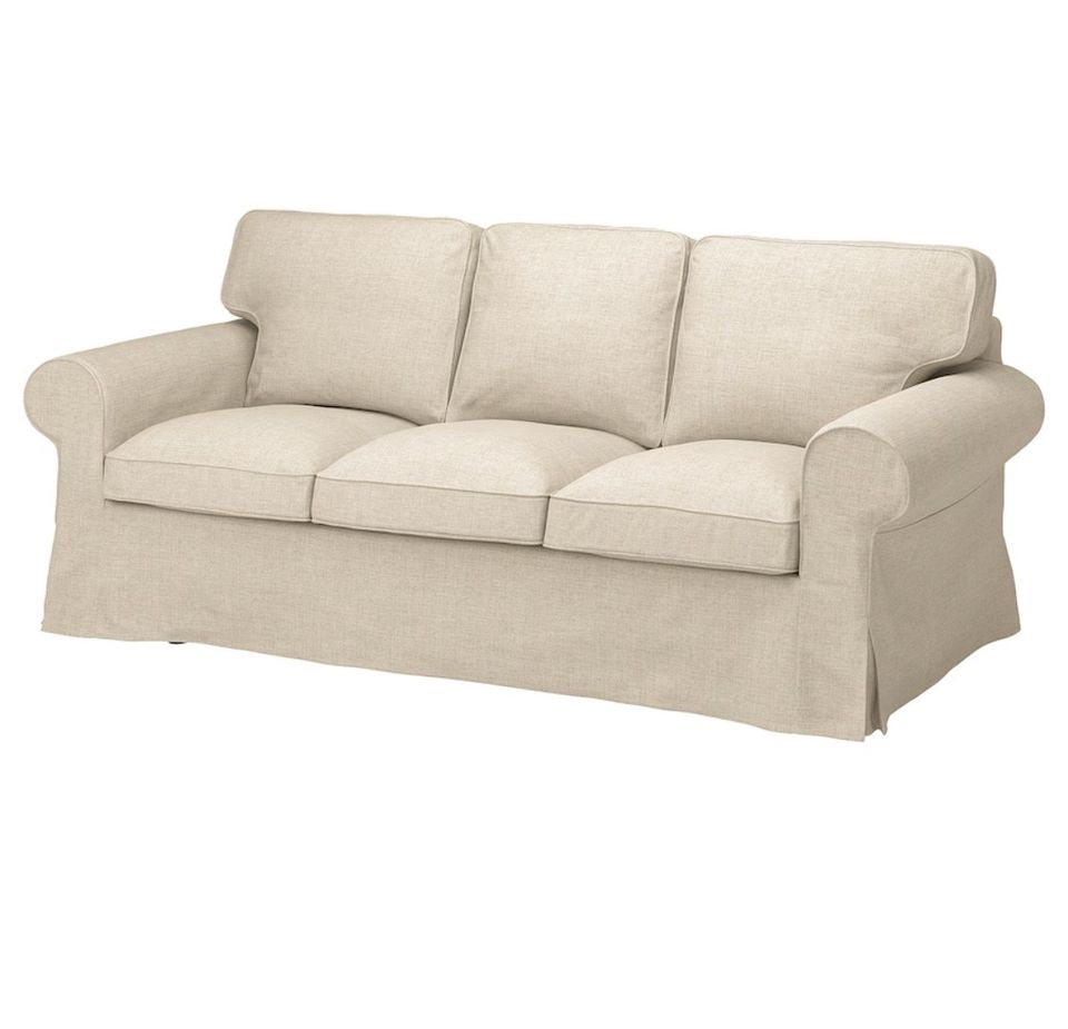 Ikea Ektorp 3 istuttava beige sohva ja rahi