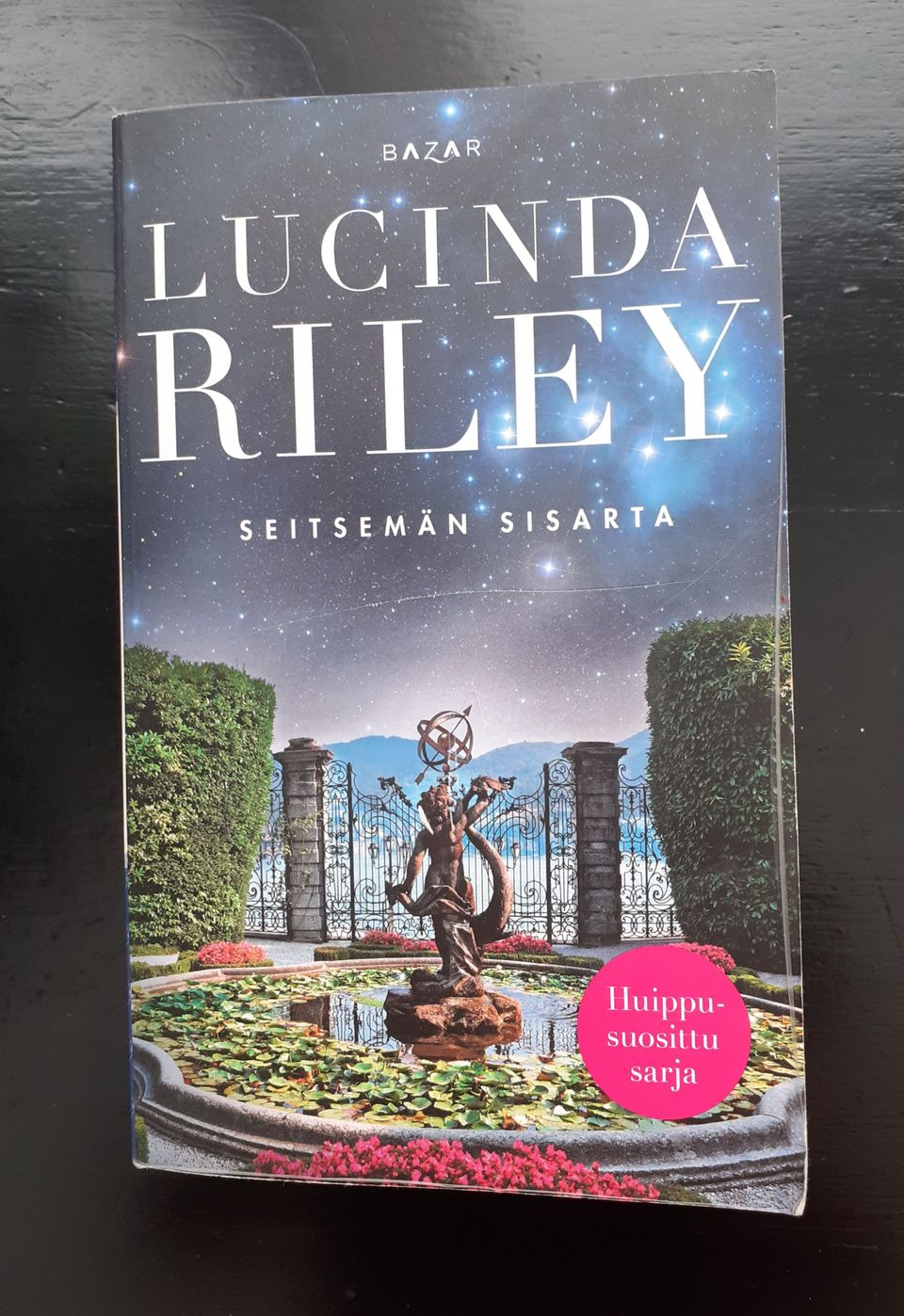 Lucinda Riley, Seitsemän sisarta