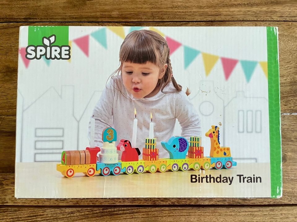 Spire Birthday Train puujuna
