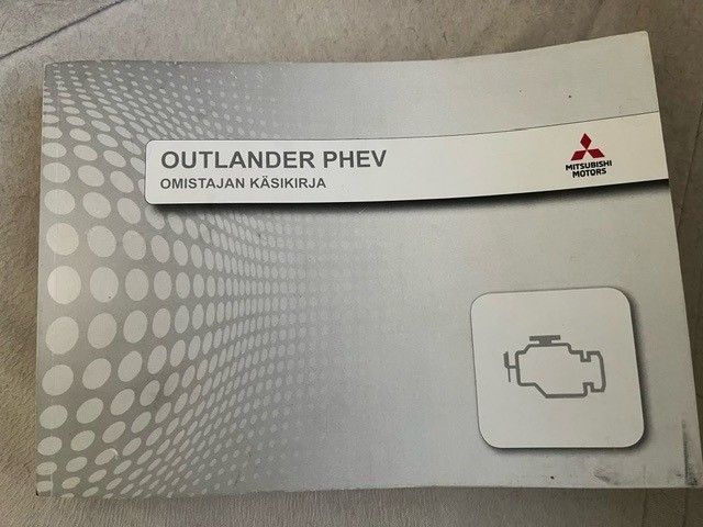 Outlander PHEV omistajan käsikirja suomenkielinen