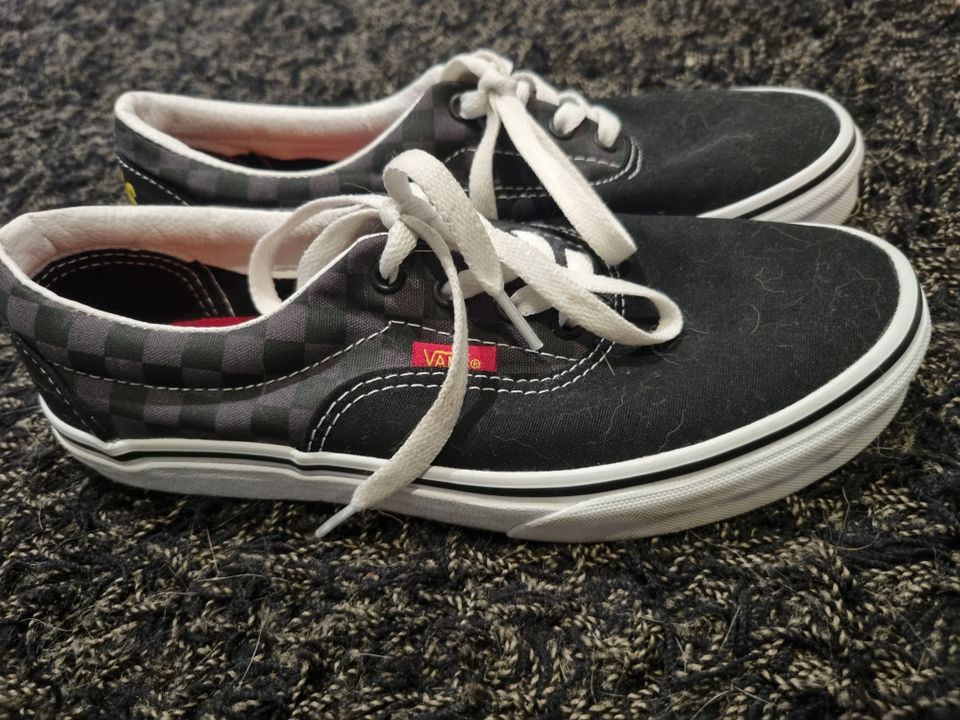 Vans tennarit, koko 37