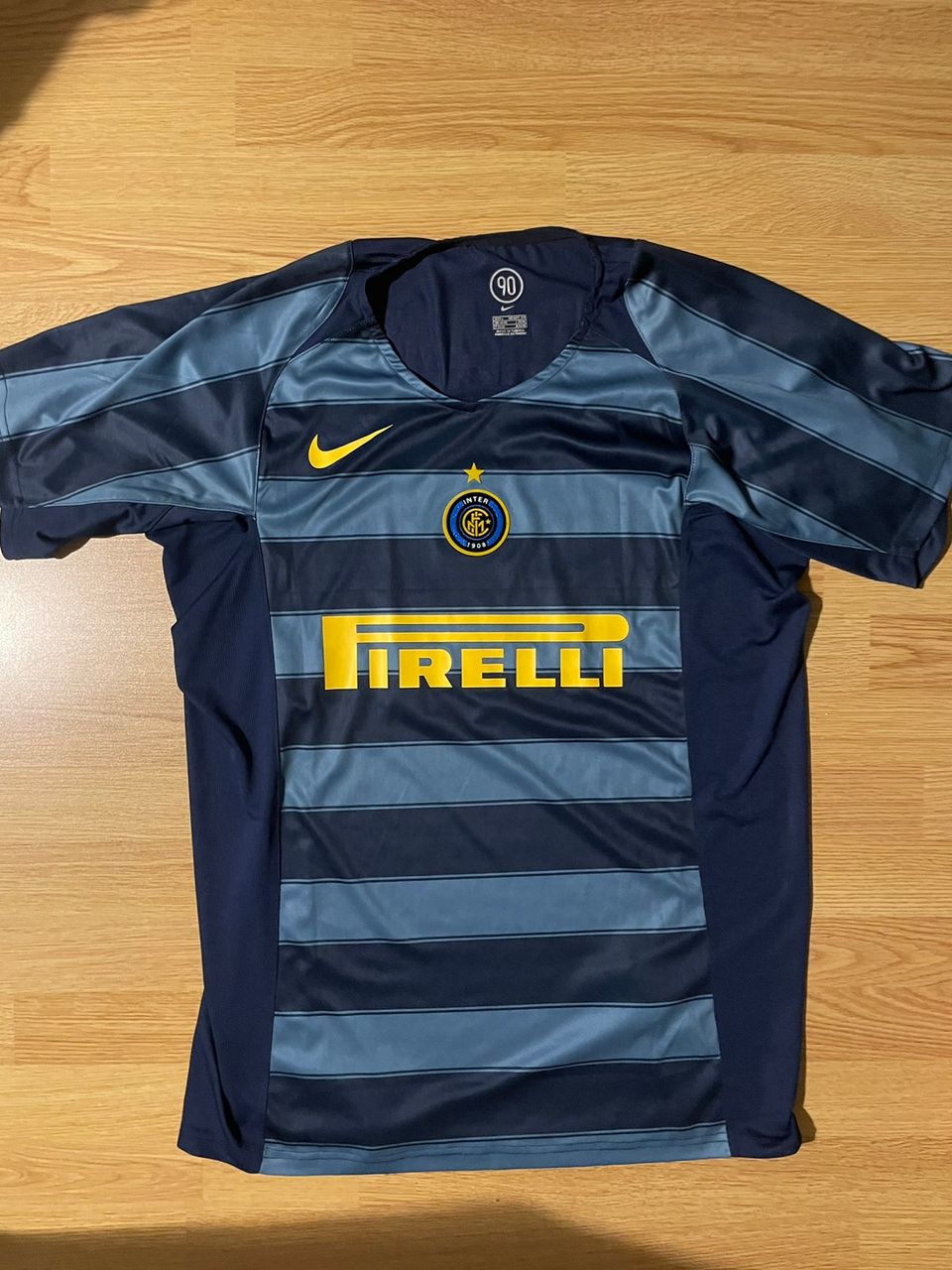 Adriano Inter Milan paita 04/05