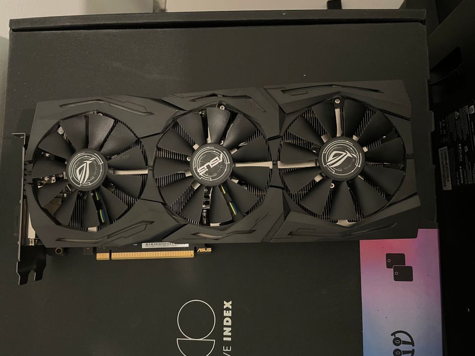 Asus ROG Strix GTX 1080ti 11gb