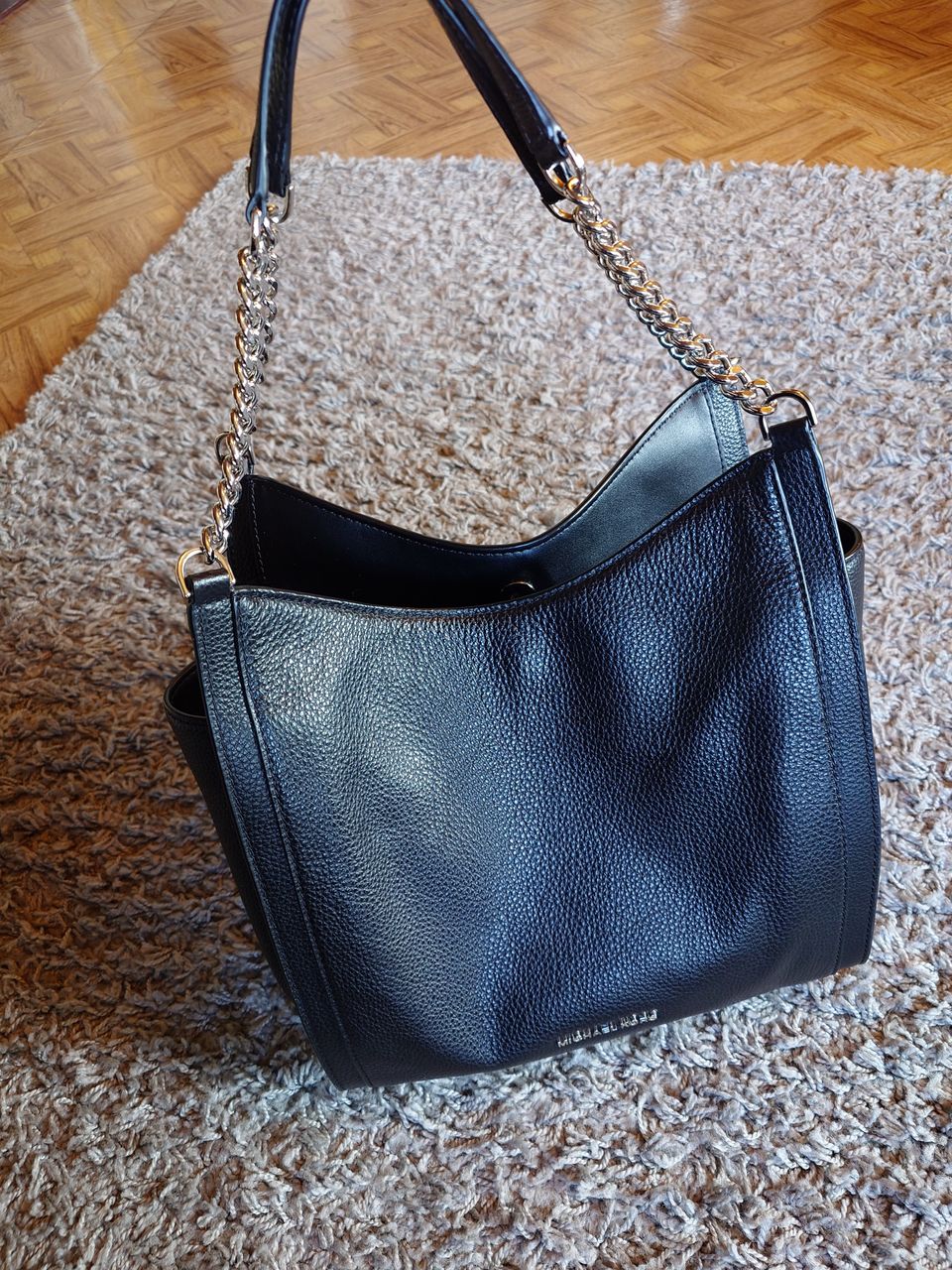Michael Kors - Newbury Medium Pebbled Leather Tote Bag