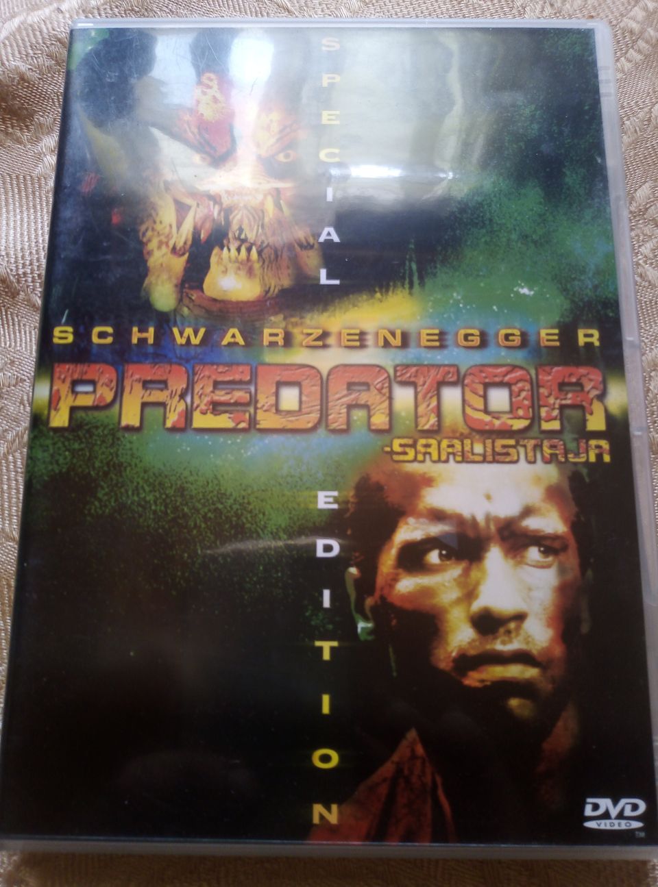 Predator saalistaja DVD