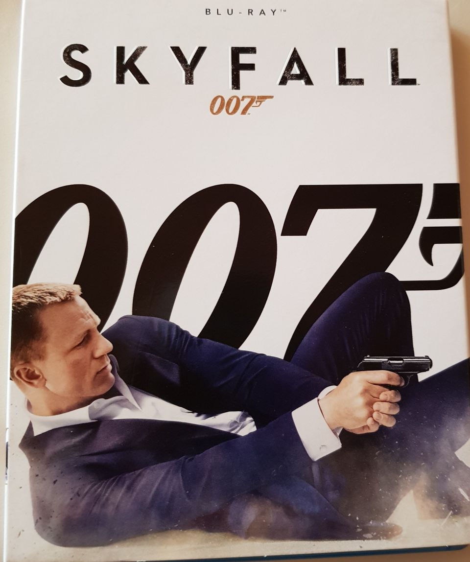 Skyfall 007/ James Bond