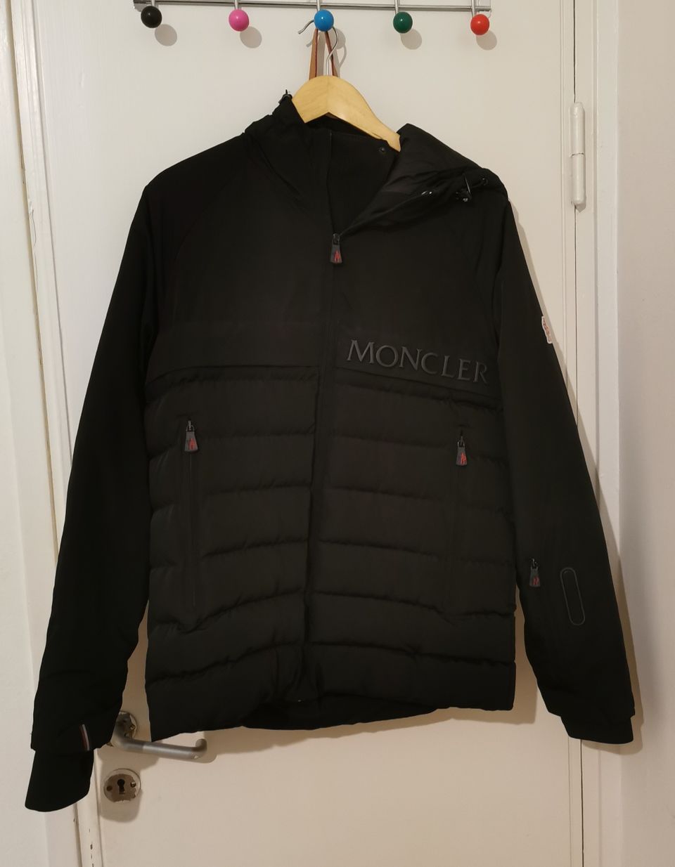 Moncler talvitakki